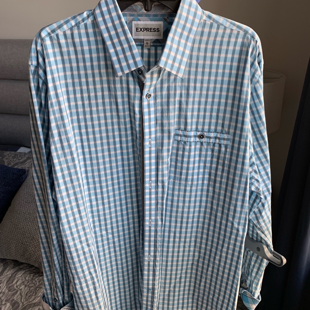 Express long sleeve casual button down